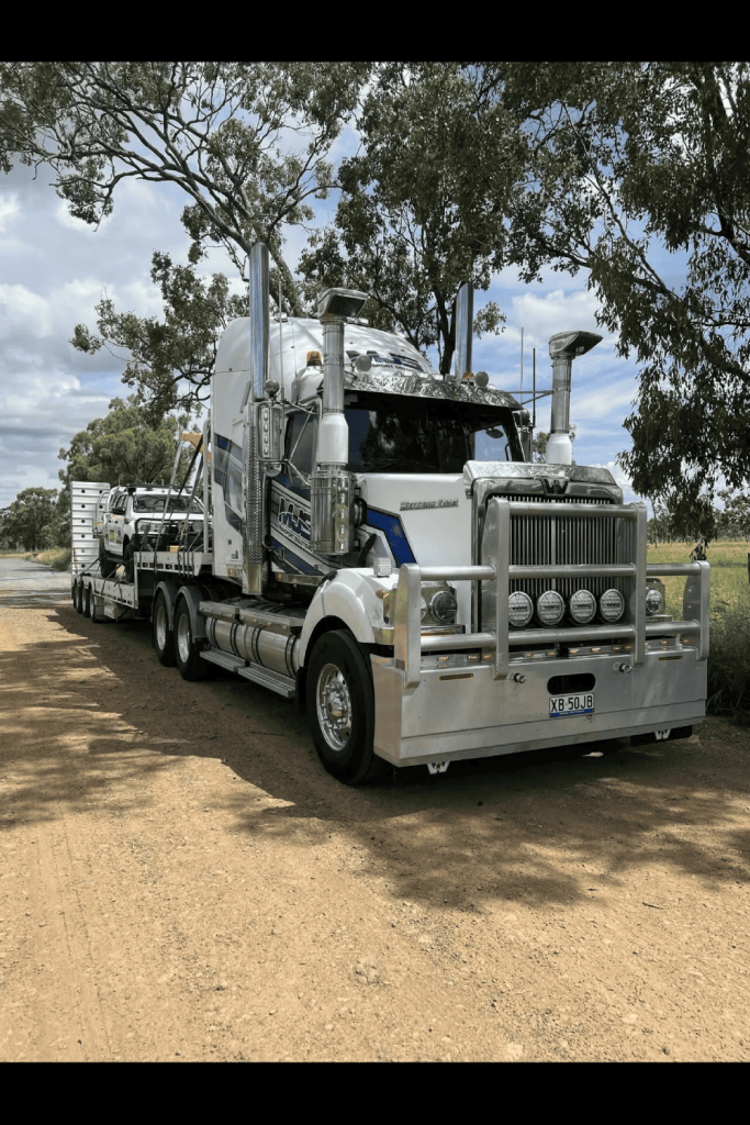 High-capacity haulage truck designed for mining equipment transport